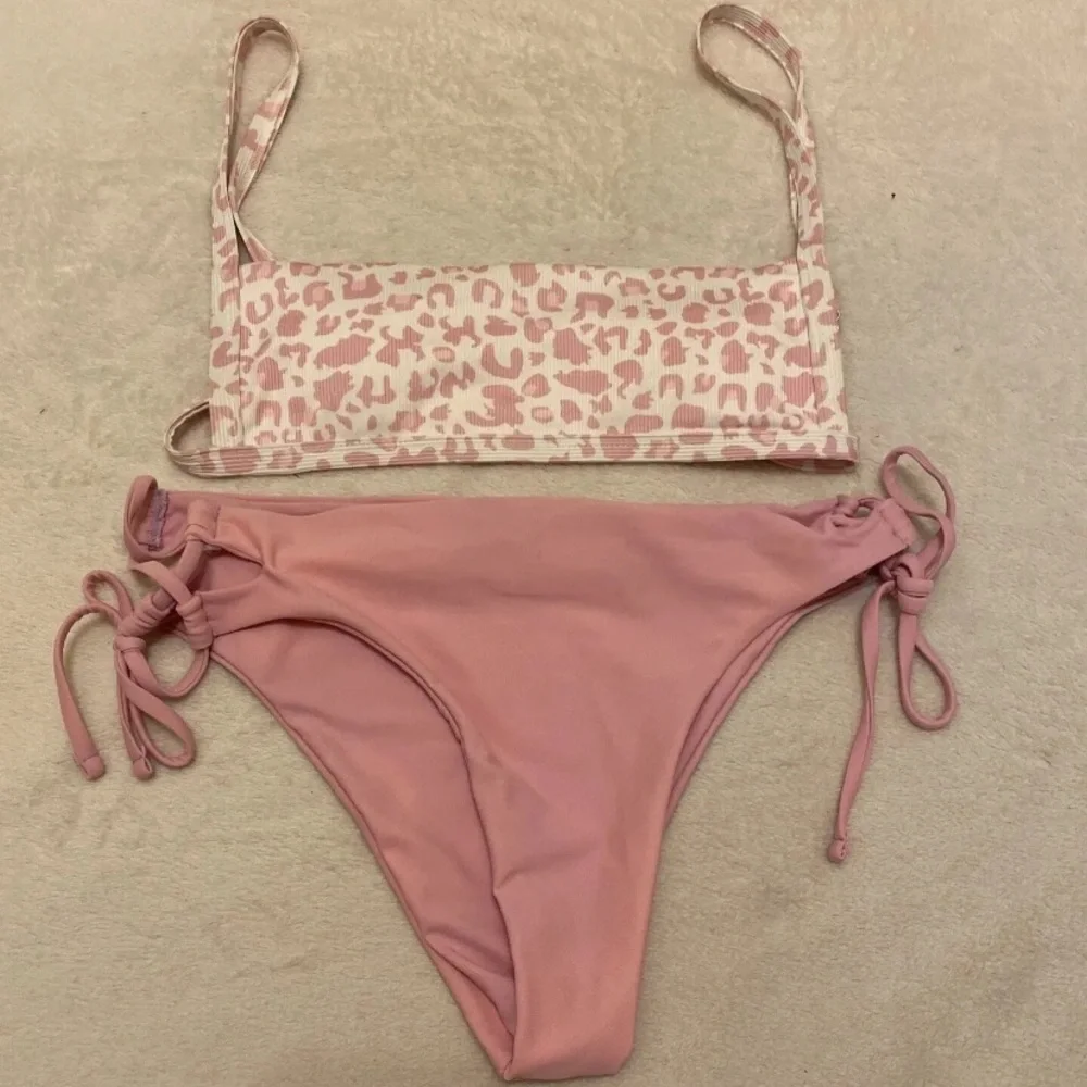 SHEIN Light Pink Leopard Bikini Set